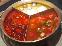 -湊湊火锅·茶憩(南京东路悦荟店)