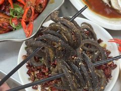 -丹水桥地锅鱼·翘嘴鲌·地方特色全鱼宴(丹江口大坝店)