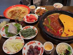 -牛市坎火锅(建设路店)