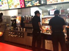 -汉堡王(大连柏威年餐厅店)