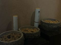 -灸春堂·艾灸·痛症·整脊连锁(之江银泰店)
