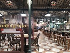 大堂-大食代美食广场(上海中心店)