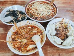 -小谭豆花(西大街店)