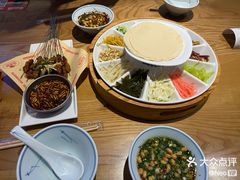 -怪噜范·老贵阳街头名小吃(数博万达店)