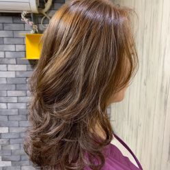 -首脑美发沙龙