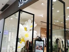 -MO&Co.(龙之梦购物公园店)