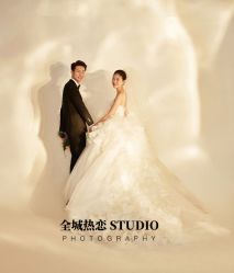 -全城热恋璀璨婚纱摄影(国贸总店)