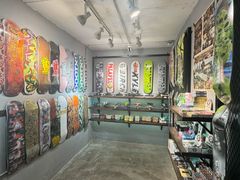 -聚点滑板SPOT SKATE(常熟路店)