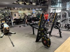 -力美健健身游泳俱乐部(顺联国际店)