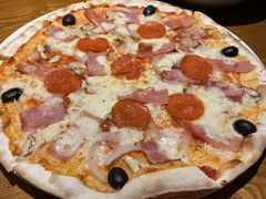 -JINNS锦时 steak&pizza(浸信会礼拜堂旧址店)