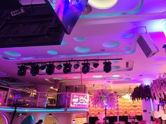 -巴特餐饮6加1音乐餐吧·新疆菜