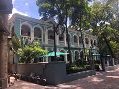 -星巴克臻选(广州沙面店)