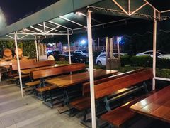 -皇冠自酿啤酒坊(中国红街5号楼店)