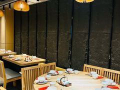 -嫩芽 ·地道重庆菜(十八梯露台夜景店)