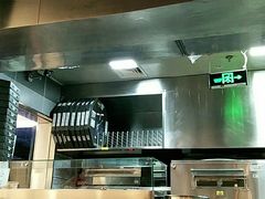 -Tube station站点比萨(王府井百货店)