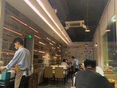 -莲餐厅·湖北菜·潜江小龙虾店(愚园路店)
