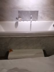 -禾颜社·精致美容