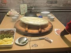 -万里闯关东铁锅炖菜馆(高新旗舰店)