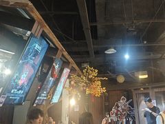 -暴风岛沉浸式体验馆(百联世纪店)