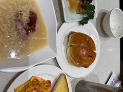 -香港新发烧腊茶餐厅(水围店)