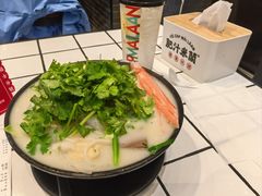 -肥汁米蘭香港米线(长宁来福士店)