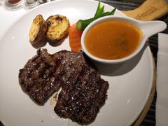 -斗牛士牛排餐厅(嘉里汇店)