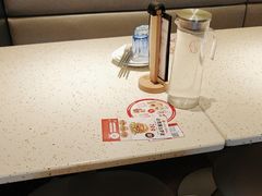 -必胜客(WOW中心城店)