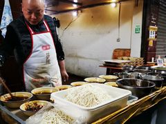 打佐料的老板-赵伍面庄(松石大道店)