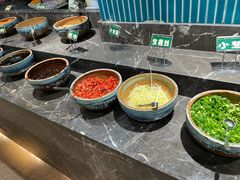 -金马门国际美食百汇(珞喻路店)