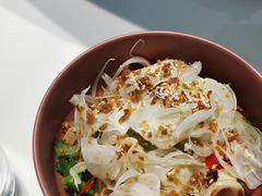 傣味鱿鱼色拉-胡麻(静安嘉里店)