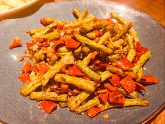 -耶里夏丽·新疆菜·家庭聚场(百联中环购物广场店)