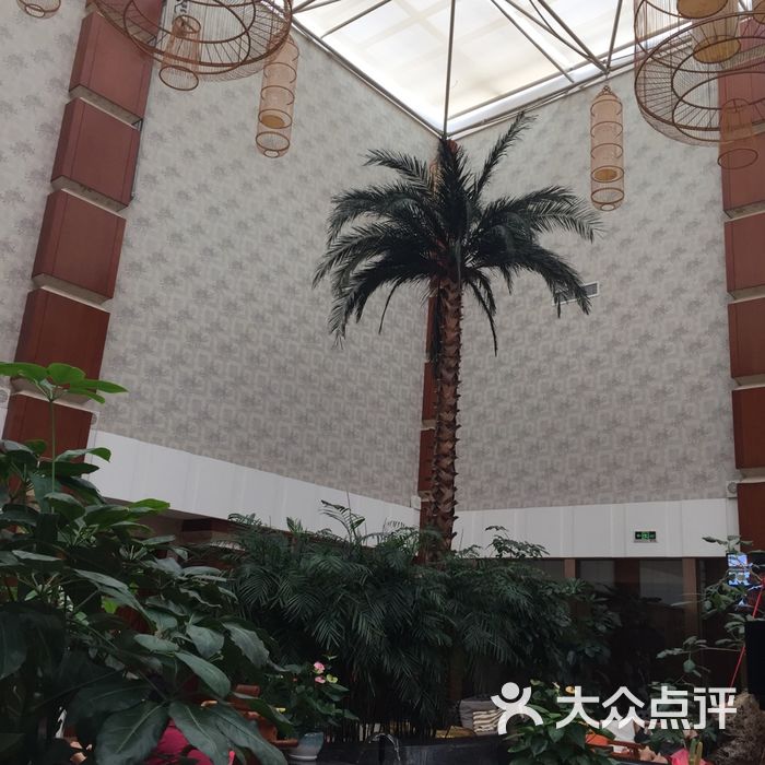 九龙潭温泉会馆