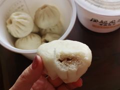 -凤起龙游老面包子(凯德晶品店)