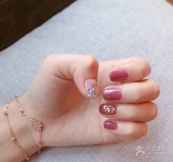 -AGAXI美甲美睫