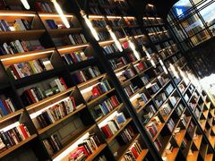 -CGV影城(滨江天街IMAX店)
