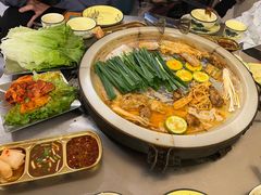 -老渔家白族·石板烧·野生菌火锅(古城中心店)