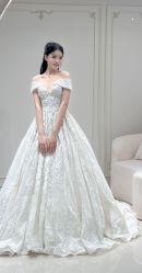 -LOVE SHINE婚纱·红鼎庄龙凤褂·妈妈装定制