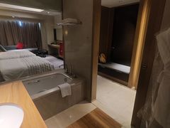 -青岛富力艾美酒店