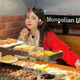 冬天吃个烤肉还能直接穿越蒙古草原🐏太绝了！