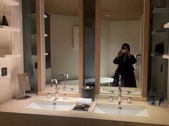 -杭州逸酒店(西湖武林店)