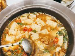 -香山湖家家宴(中山陵店)