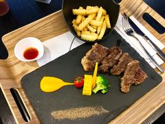 安格斯牛小排-SimplyTimes鎏金食堂