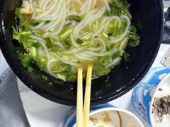 -沈记土鸡米线(七星街品牌中心店)