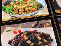 -宝燕海货工场(长江国际店)