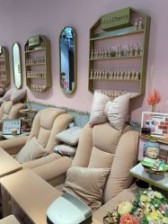-花系美·美甲美睫精品店