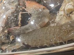 -鹏城人家海鲜酒家·23年老字号(较场尾店)