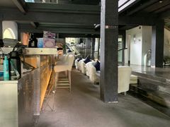 -穹六人间 people 6(岳阳路店)