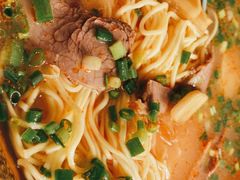 -肇兴特色牛肉粉