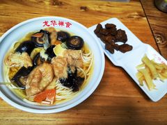 -龙华素斋(龙华路店)