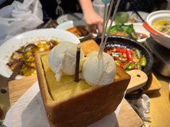 面包遇上冰激凌-新发现(复地活力城店)